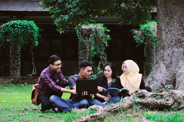 VISA J1 Intercambio estudiantil