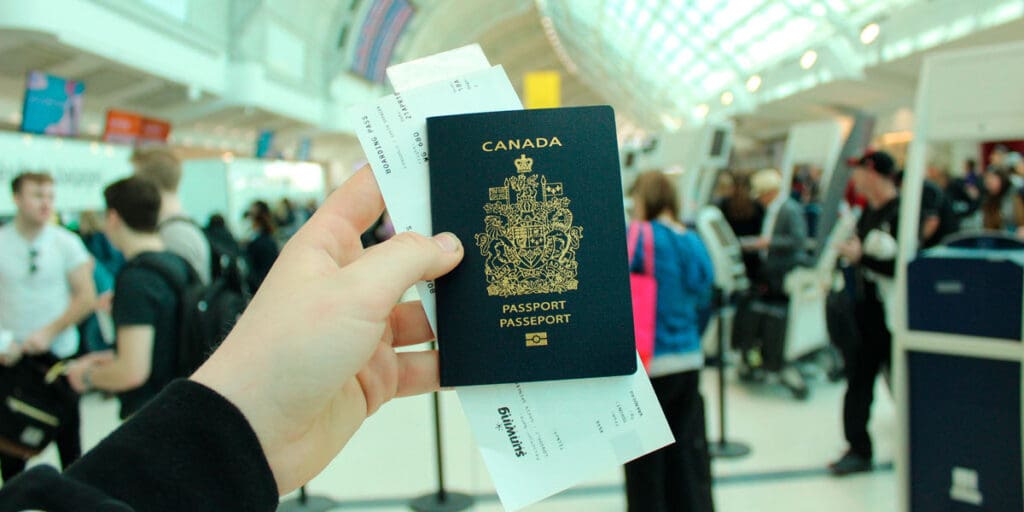 Visa pasaporte y boletos de avión